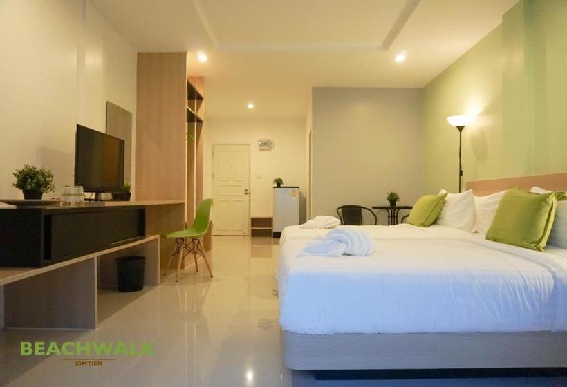 Hotel Beachwalk Jomtien 10