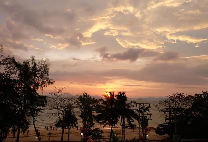 Hotel White Sand Halal House Krabi 10