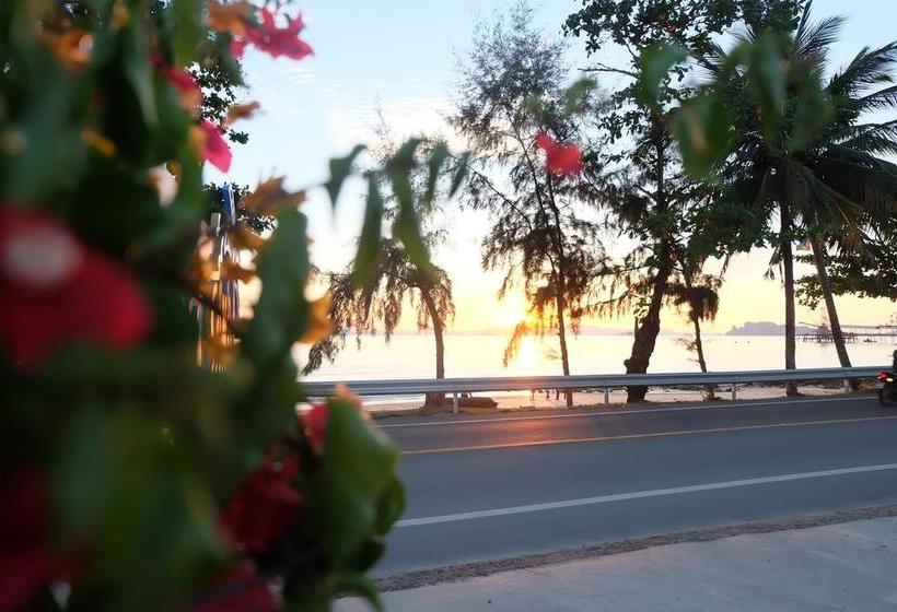 Hotel White Sand Halal House Krabi 11