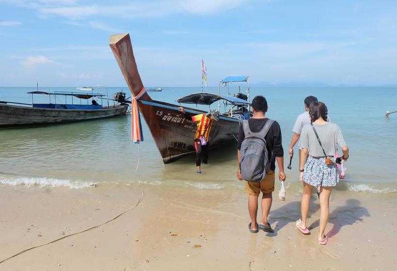 Hotel White Sand Halal House Krabi 17