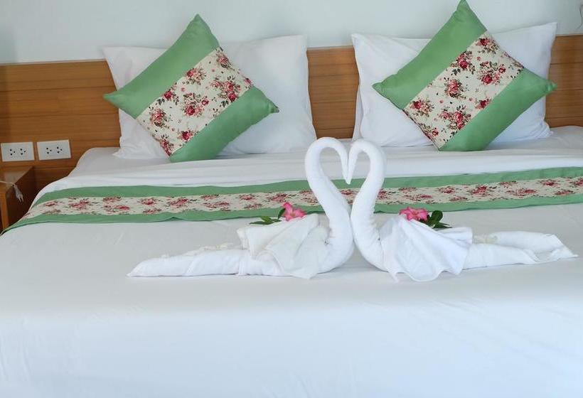 Hotel White Sand Halal House Krabi 4