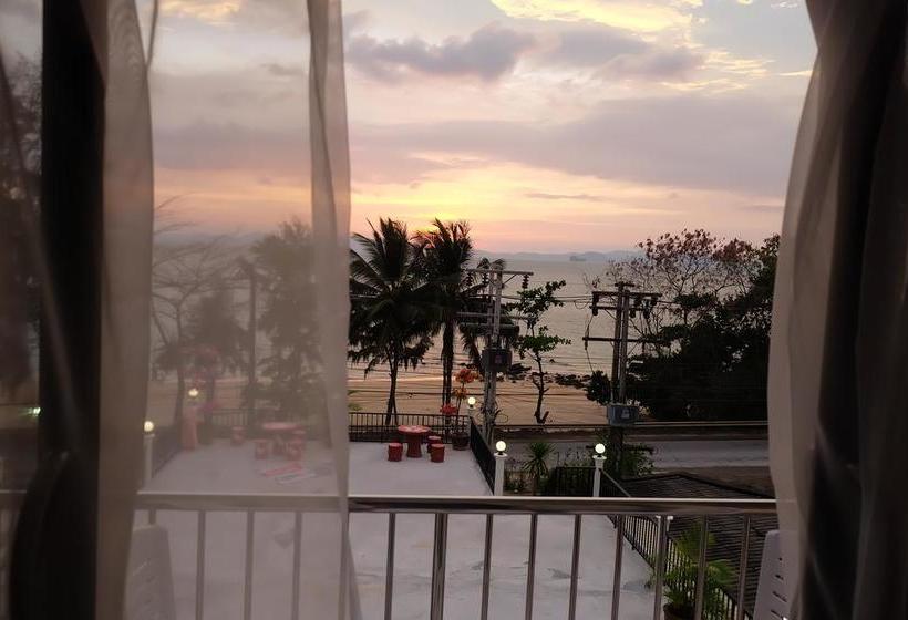 Hotel White Sand Halal House Krabi 9