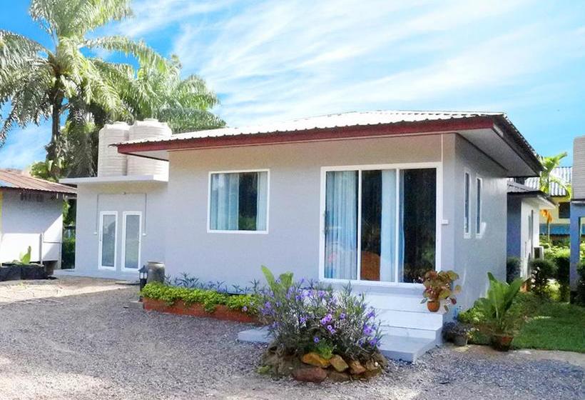 Resort Neenlawat Riverside 2