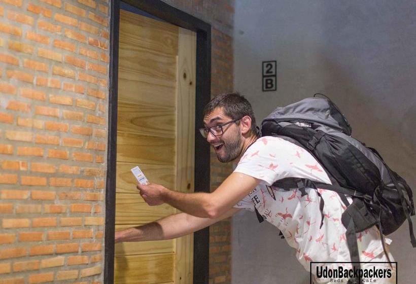 Hostel Udonbackpackers Beds And Cafe 8
