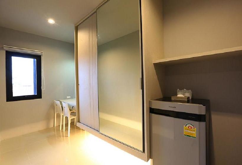 Hotel Hatyai Signature 14