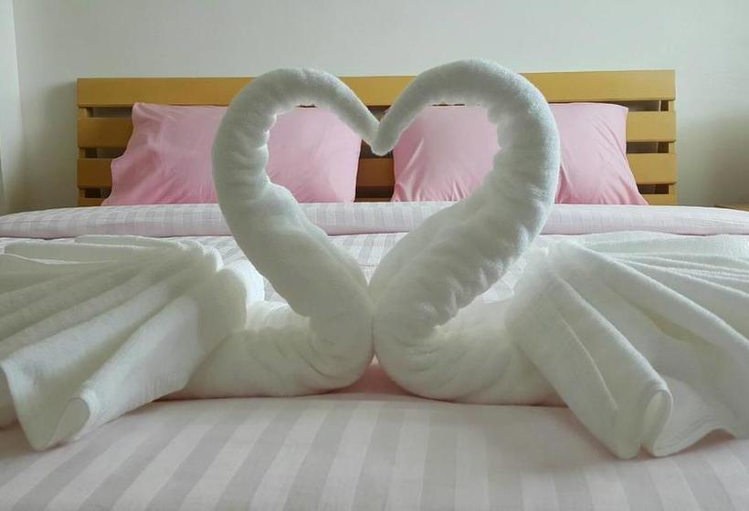 Hostel N Trio Rooms 15