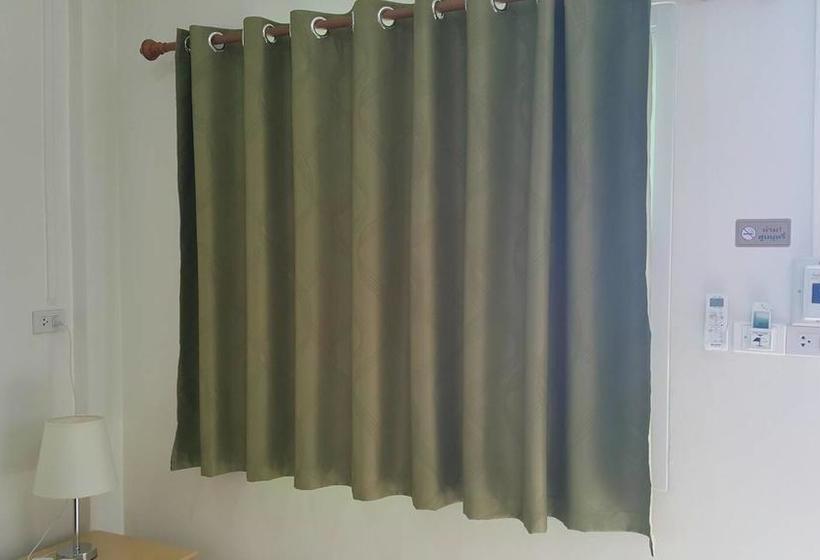 Hostel N Trio Rooms 18