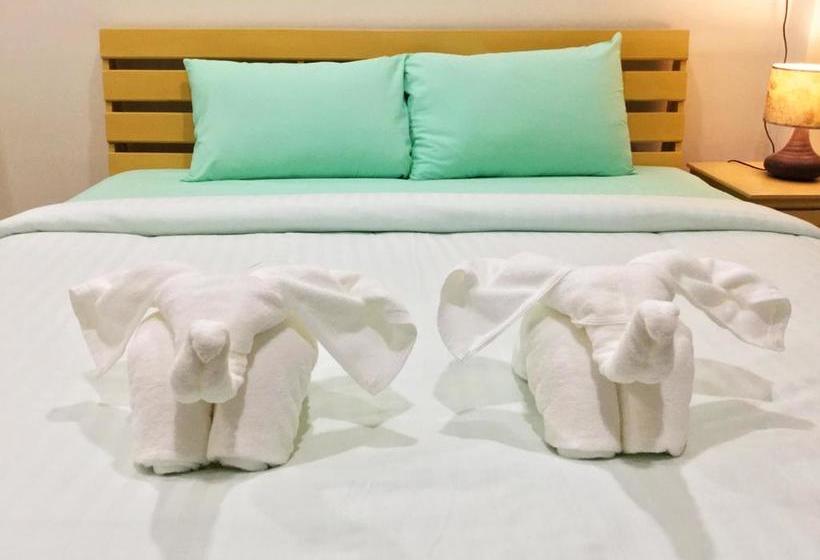 Hostel N Trio Rooms 3