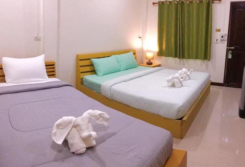 Hostel N Trio Rooms 5