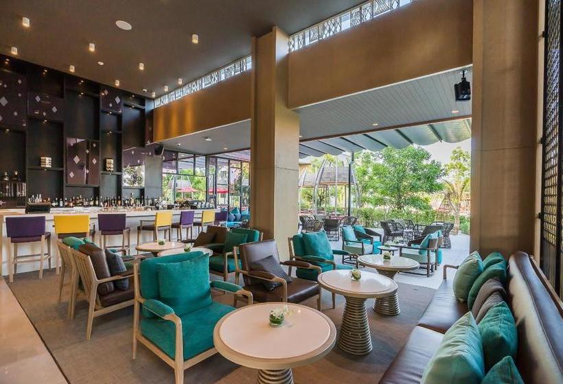 AVANI Hua Hin Resort & Villas 12