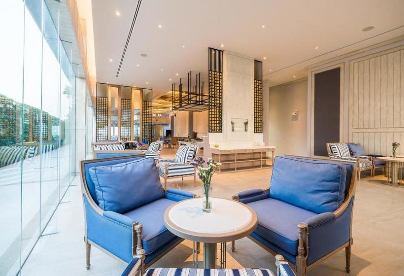 AVANI Hua Hin Resort & Villas 15