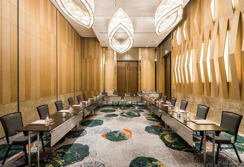 AVANI Hua Hin Resort & Villas 3