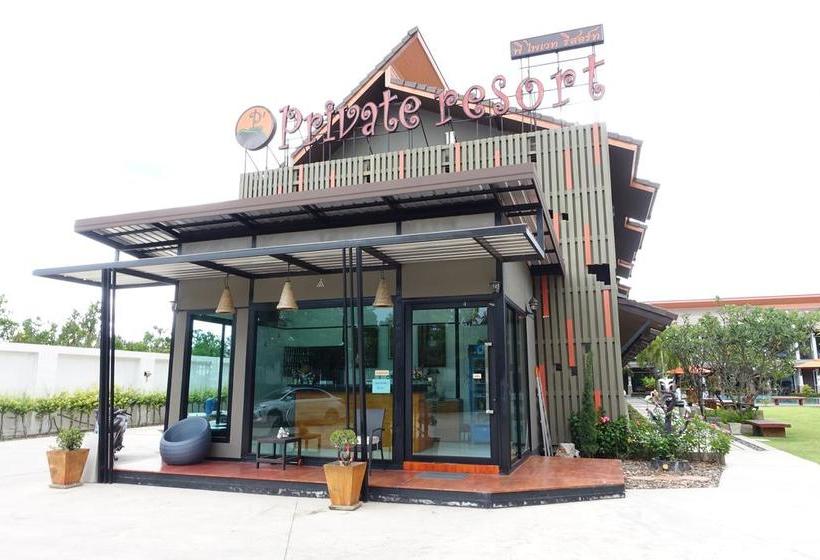 P Private Resort Cha Am