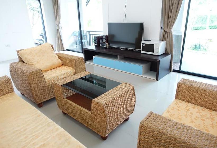 P Private Resort Cha Am 12