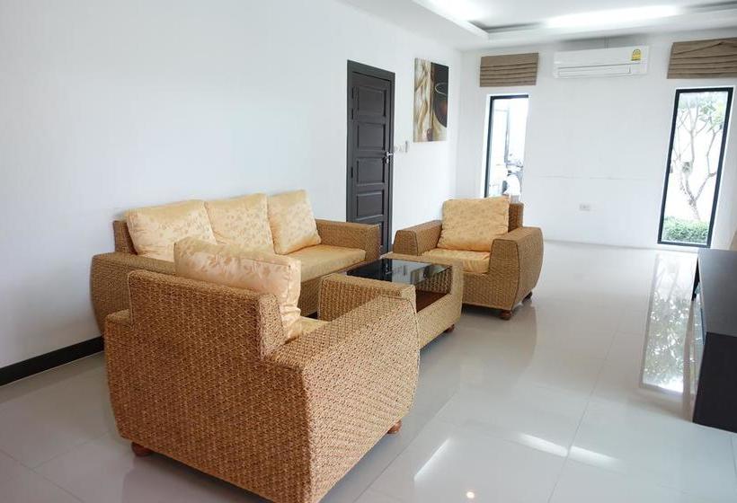 P Private Resort Cha Am 13