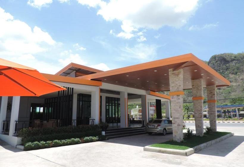 P Private Resort Cha Am 3