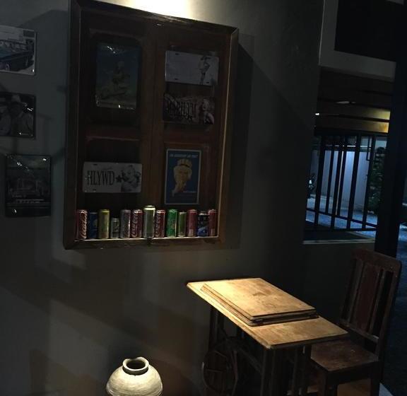 Hostel Boeing Grand 10