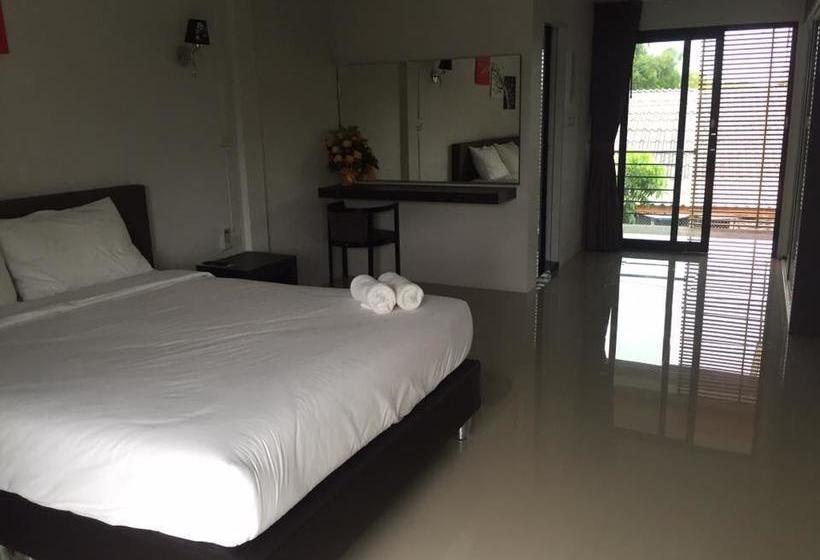 Hostel Boeing Grand 9