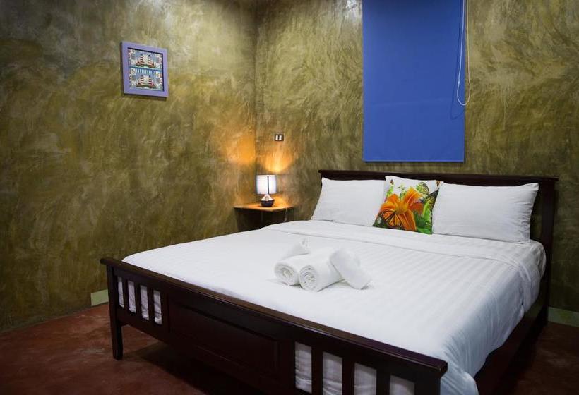 Resort The Boat House 3