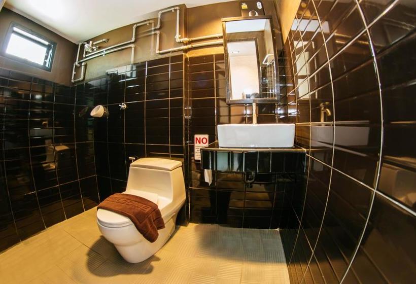 The 8 Factory Hostel 9