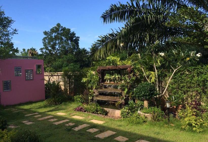 Hotel Banana Place Resort 10