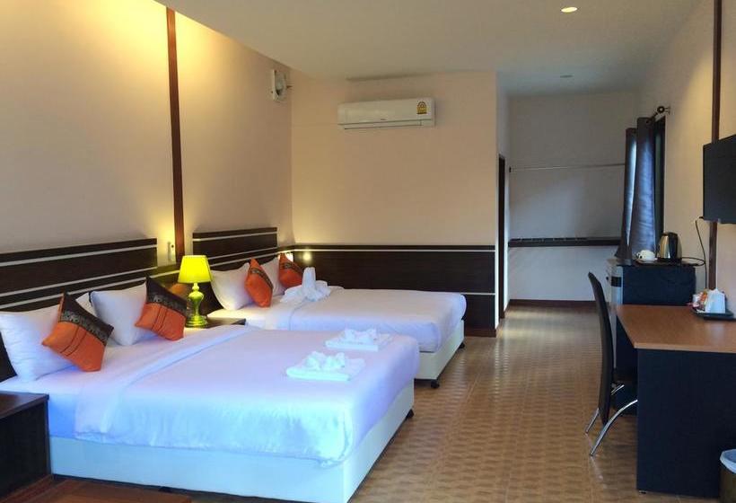 Hotel Banana Place Resort 13