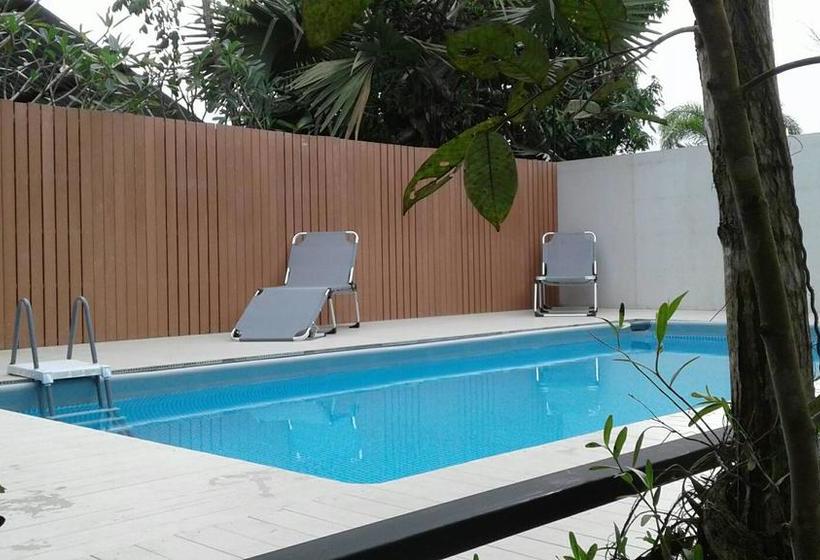 Hotel Banana Place Resort 2