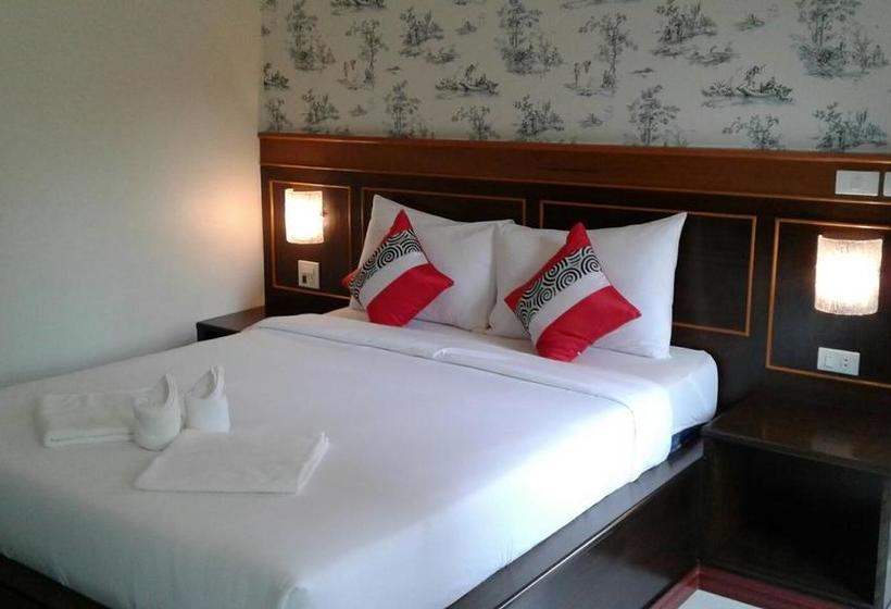 Hotel Banana Place Resort 5