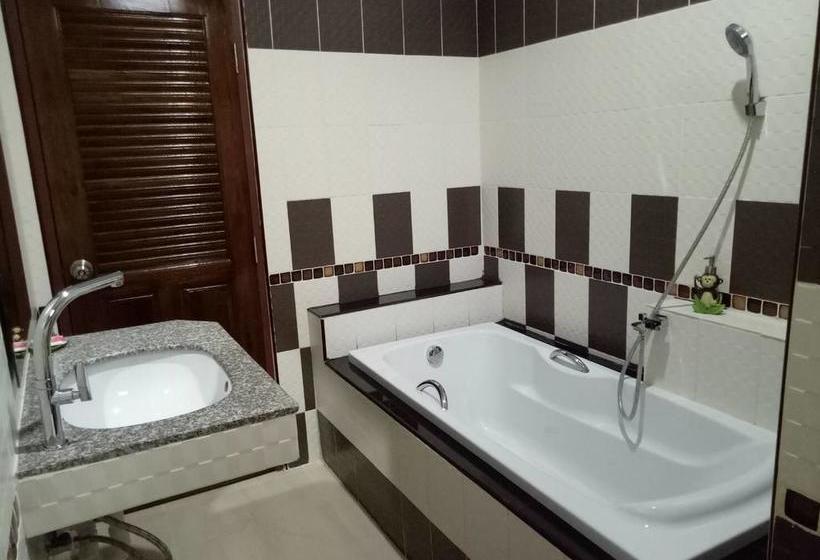 Hotel Banana Place Resort 9