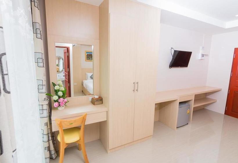 Hotel Samrong Garden