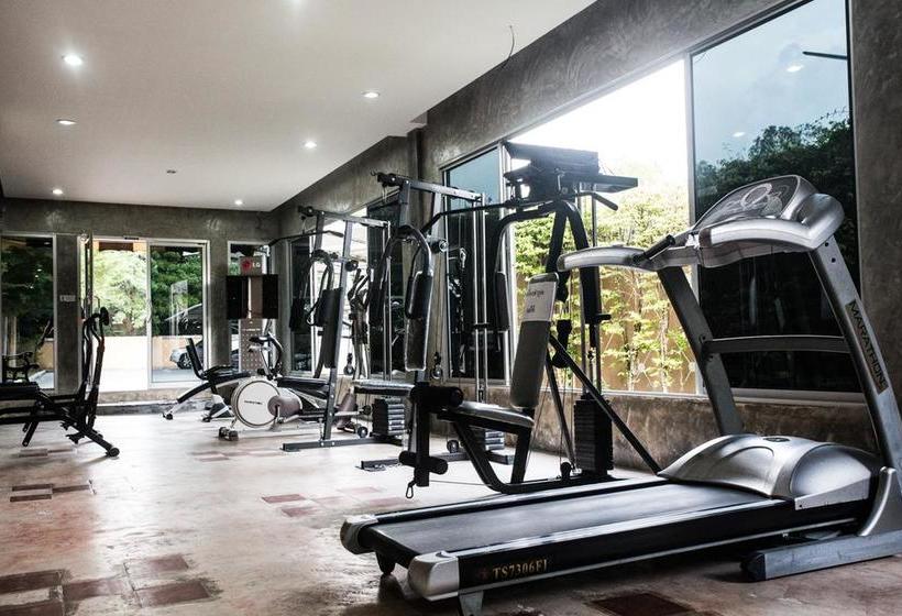 Hotel Madina Rayong 18