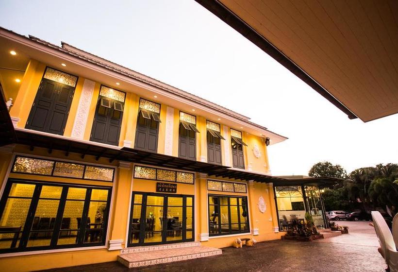 Hotel Madina Rayong 9