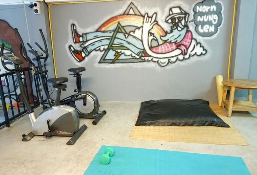 Norn Nung Len Cafe &hostel 11