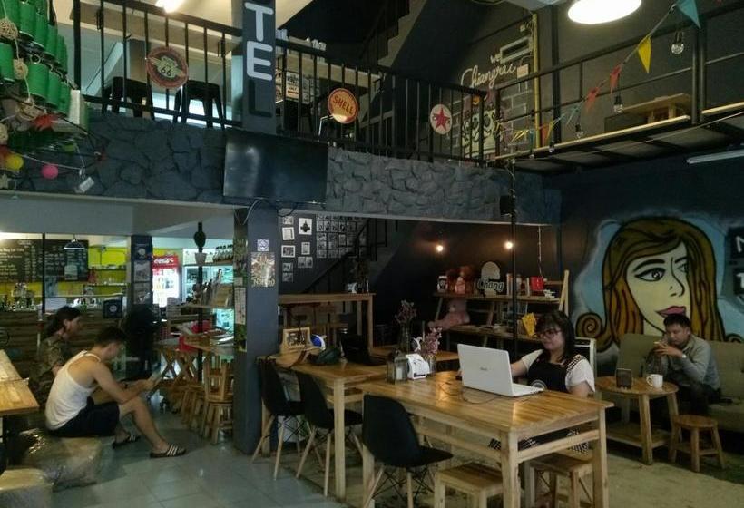 Norn Nung Len Cafe &hostel 14