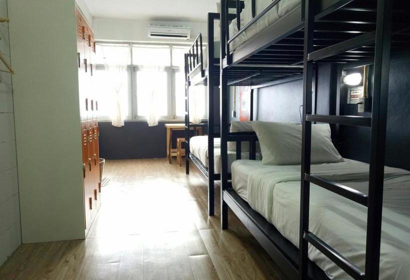 Norn Nung Len Cafe &hostel 3