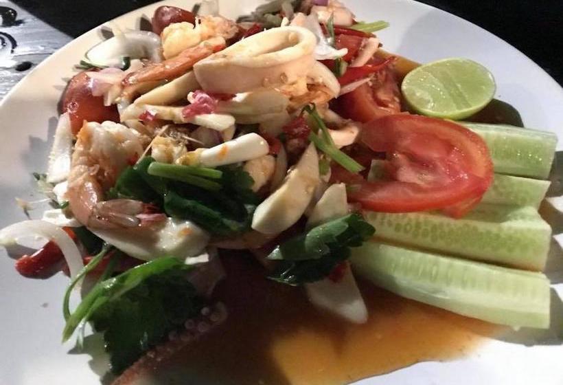 Khong Chiam Orchid Riverside Resort 9