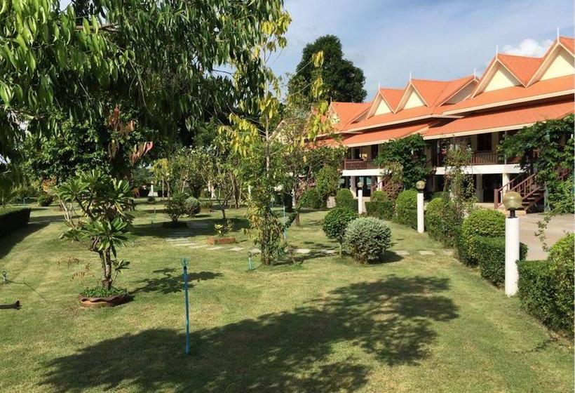 Maeping Mango Riverside Resort