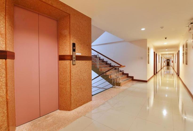 Hotel Jaroonsak Grand 3