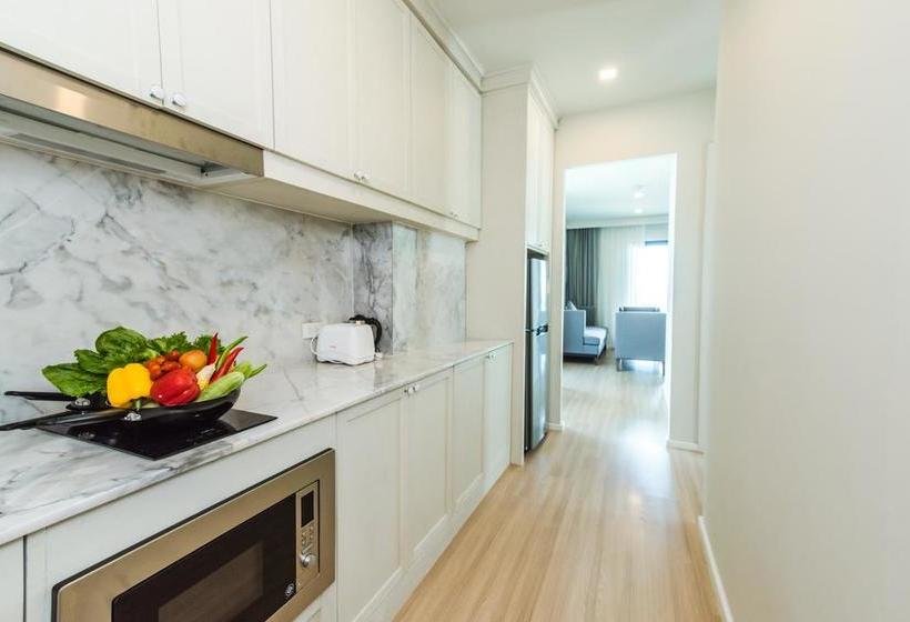 Hotel Dlux Condominium Phuket 1