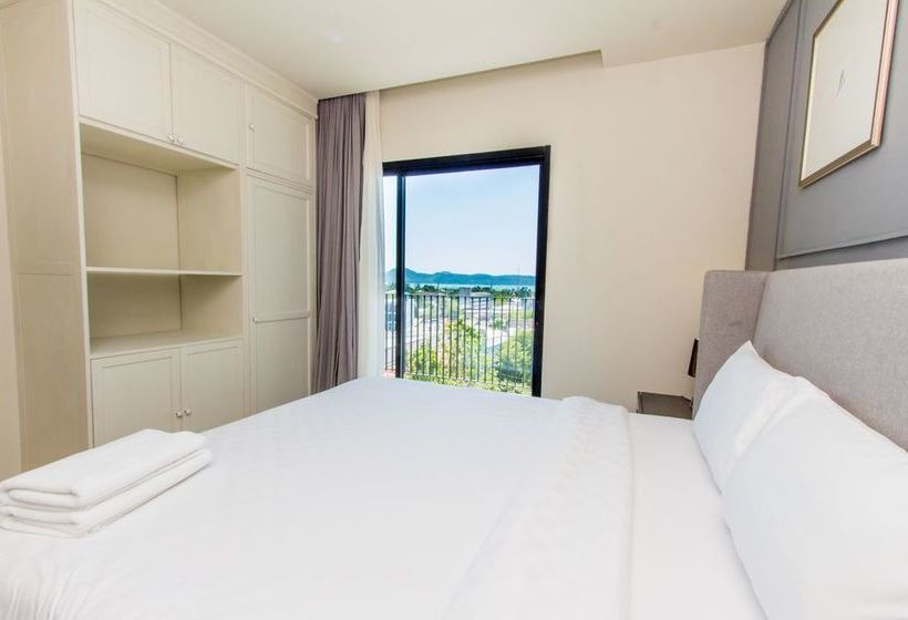 Hotel Dlux Condominium Phuket 15