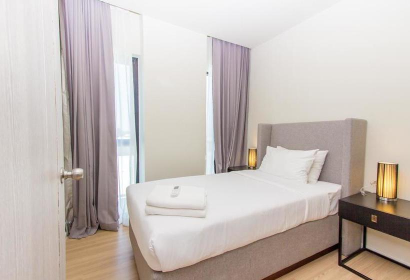 Hotel Dlux Condominium Phuket 2