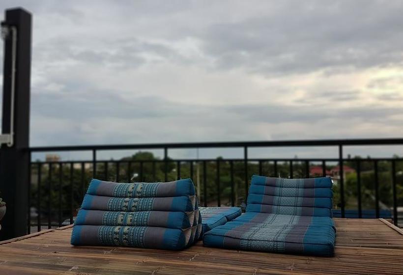 Mayom Hostel Phetchaburi 7