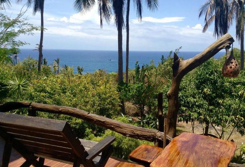 Sairee View Whale Skeleton Resort 12