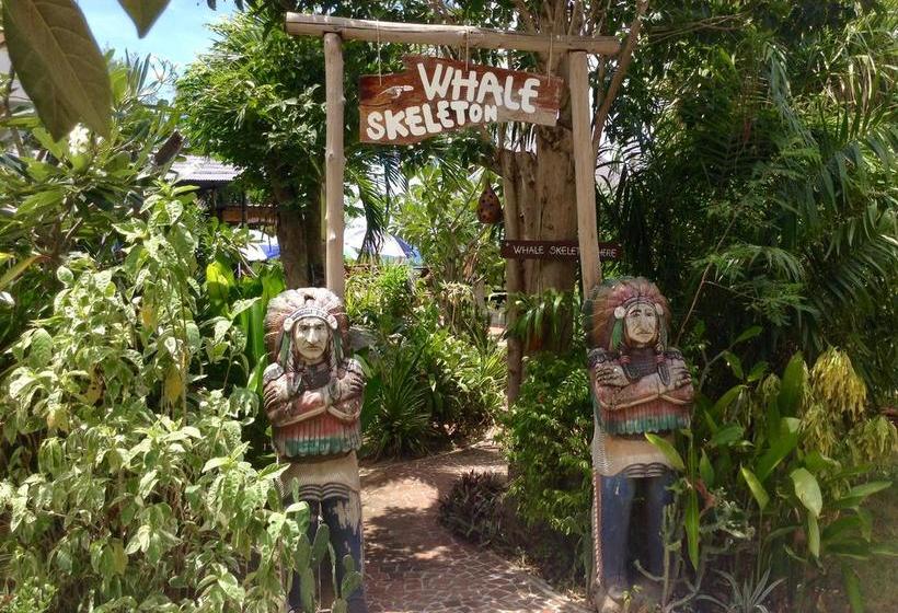 Sairee View Whale Skeleton Resort 14