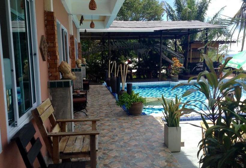 Sairee View Whale Skeleton Resort 17