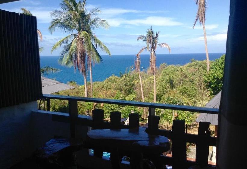 Sairee View Whale Skeleton Resort 9