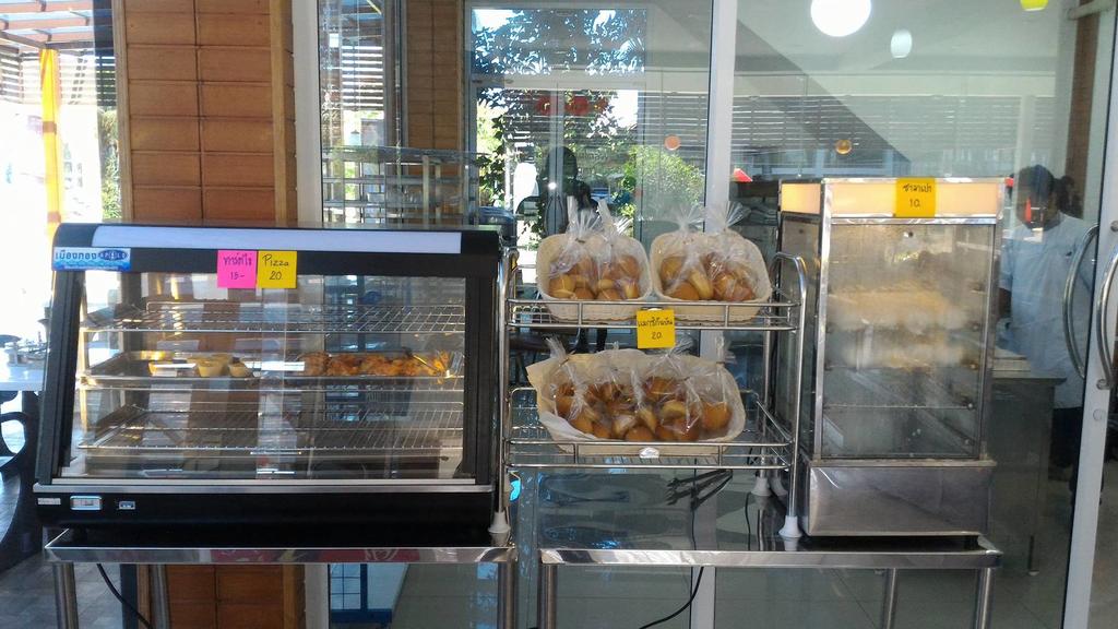 Hotel Baan Suan Khun Ta And Golf Resort 18