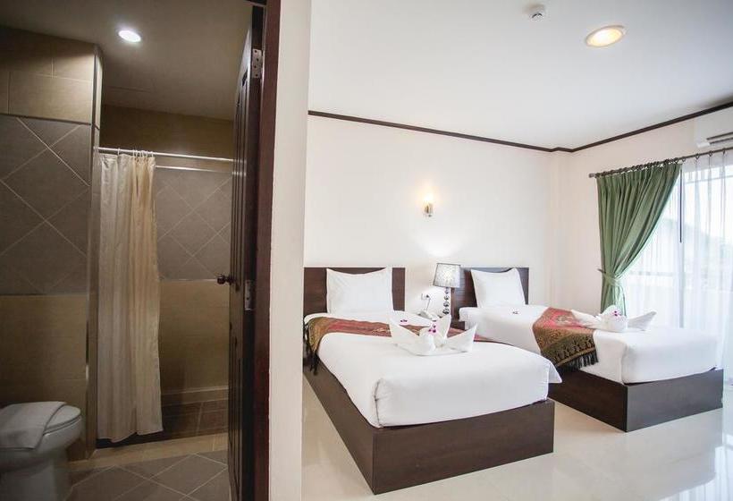 Hotel Royal Nakhara 15