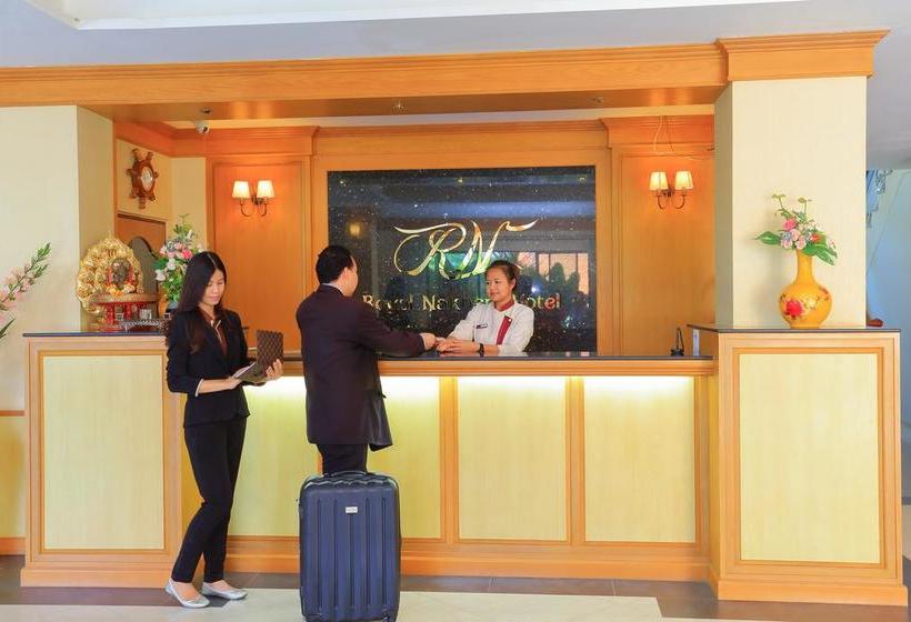 Hotel Royal Nakhara 9