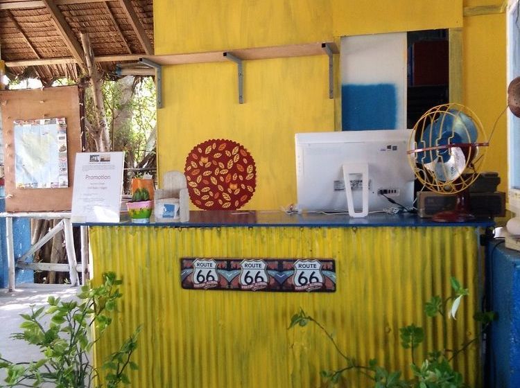 I Talay Beach Bar & Cottage Taling Ngam 4